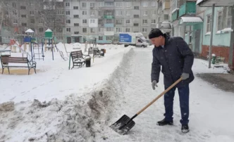 Новая схема мошенников: астраханцам обещают уборку снега и&nbsp;выманивают персональные данные