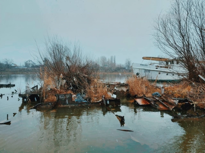 Затонувшее судно